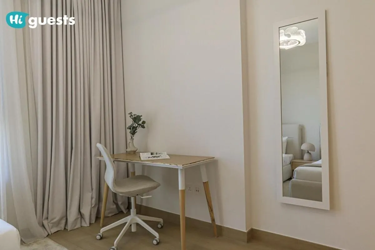 Apartment Higuest - Coastal Luxury 2Br In La Mer Beachside Bliss Dubai